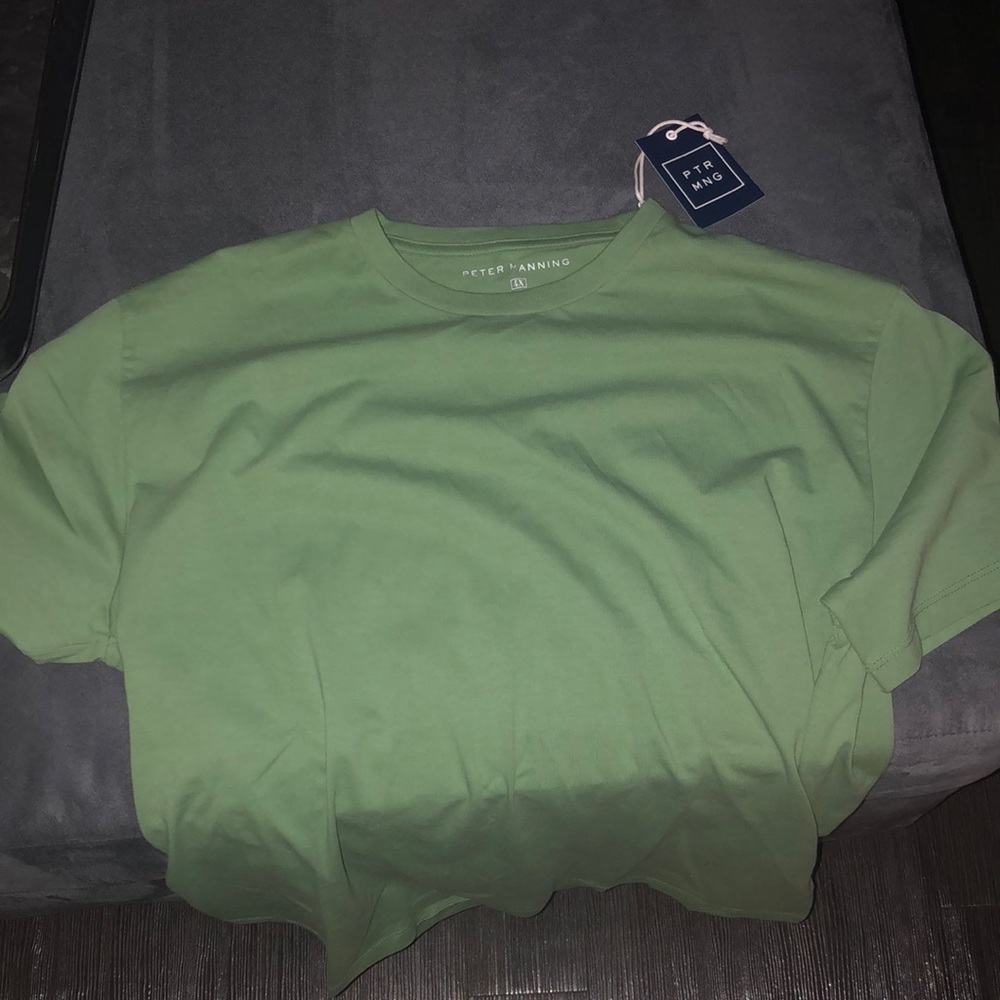 Peter manning Medium green Tee - Brand new with tags - doesn’t fit me